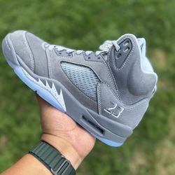 Air Jordan 5 Retro Wolf Grey 2026 Men's Nubuck Sneaker DD0587-002
