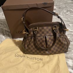 LOUIS VUITTON Damier Canvas Trevi PM