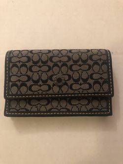 Coach mini Black Signature accordion card case