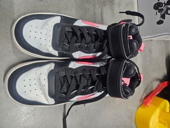 Nike Court Borough Mid 2