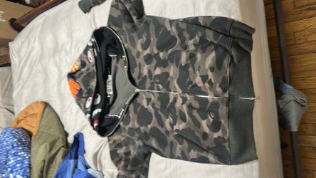 Double hooded bape