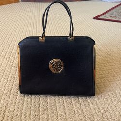 Black Purse