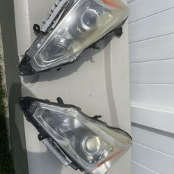 Nissan Altima Headlights