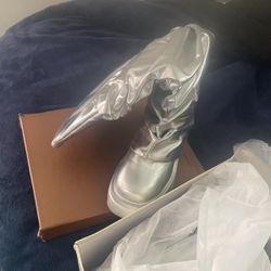 Silver Boots 