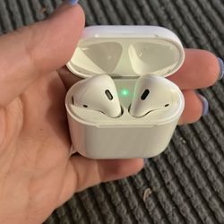 AirPods 