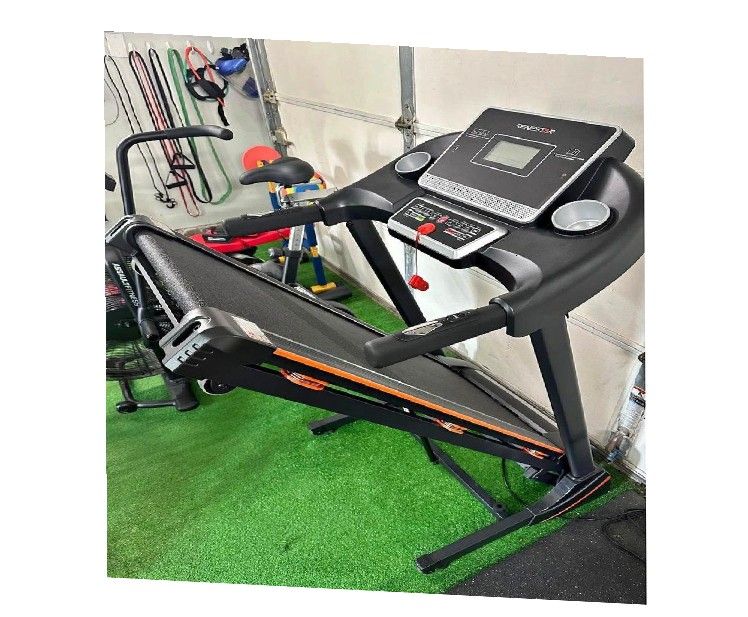 Life Fitness Treadmill Commercial Grade Exercise Equipment defense ball