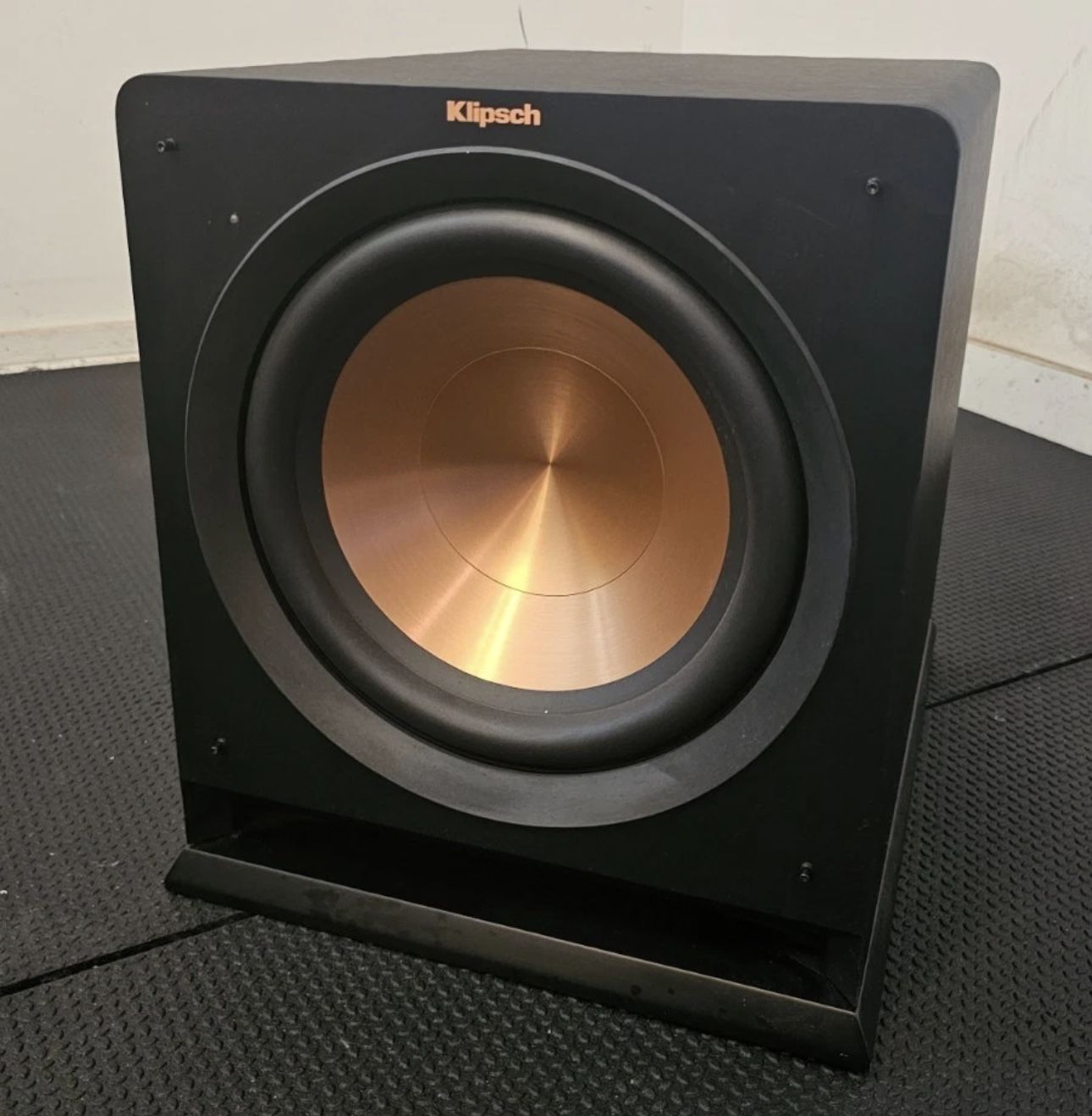 Klipsch R-112SW Powered Subwoofer