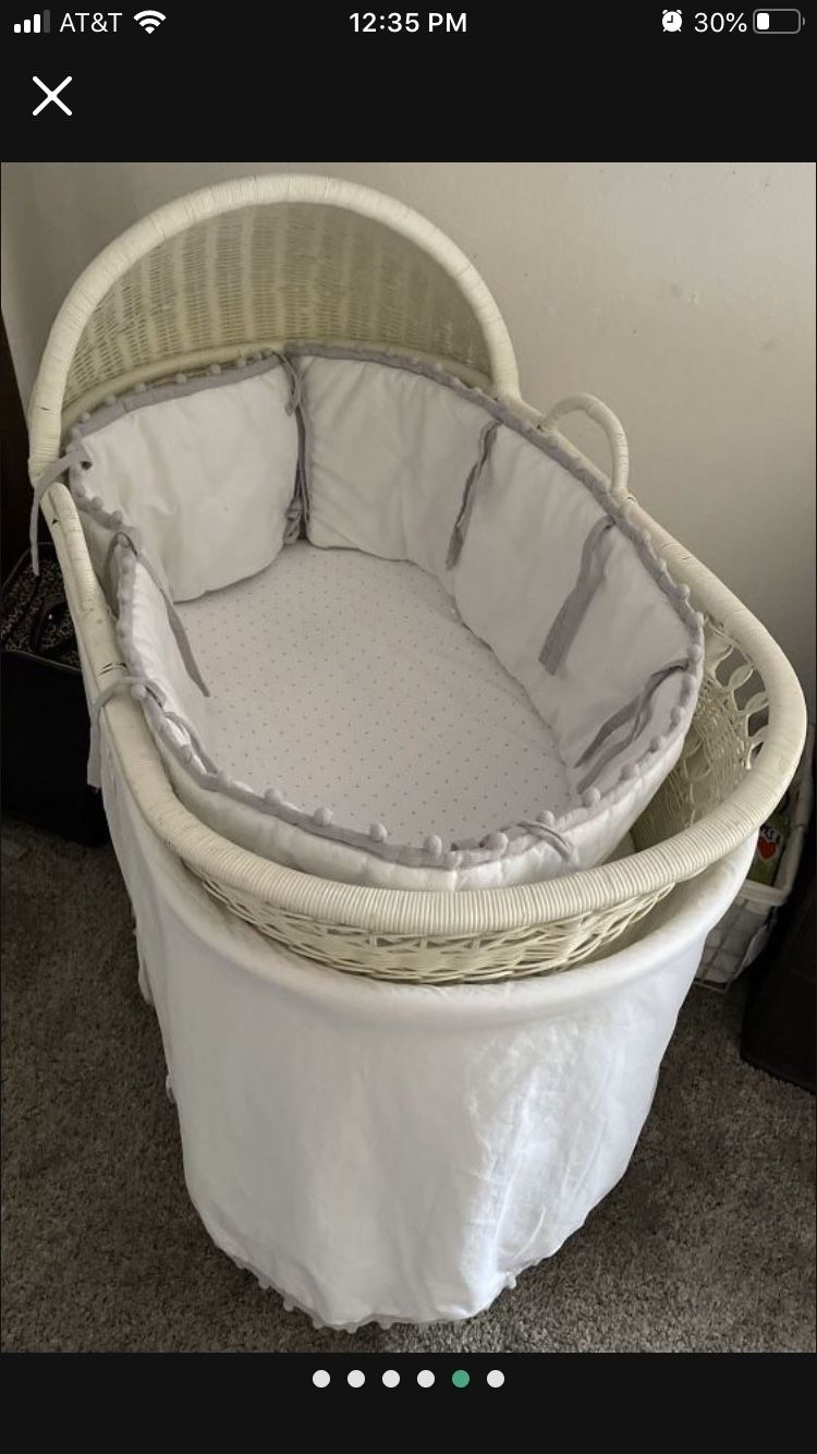 White Wicker Baby Bassinet w Pottery Barn sheet, Skirt And matress
