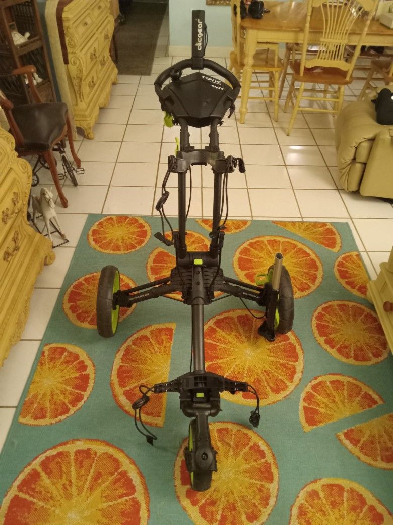 Clicgear Rovic Model RV1S Golf Push Cart