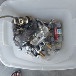 Plumbing  Foucets And Doors Locks