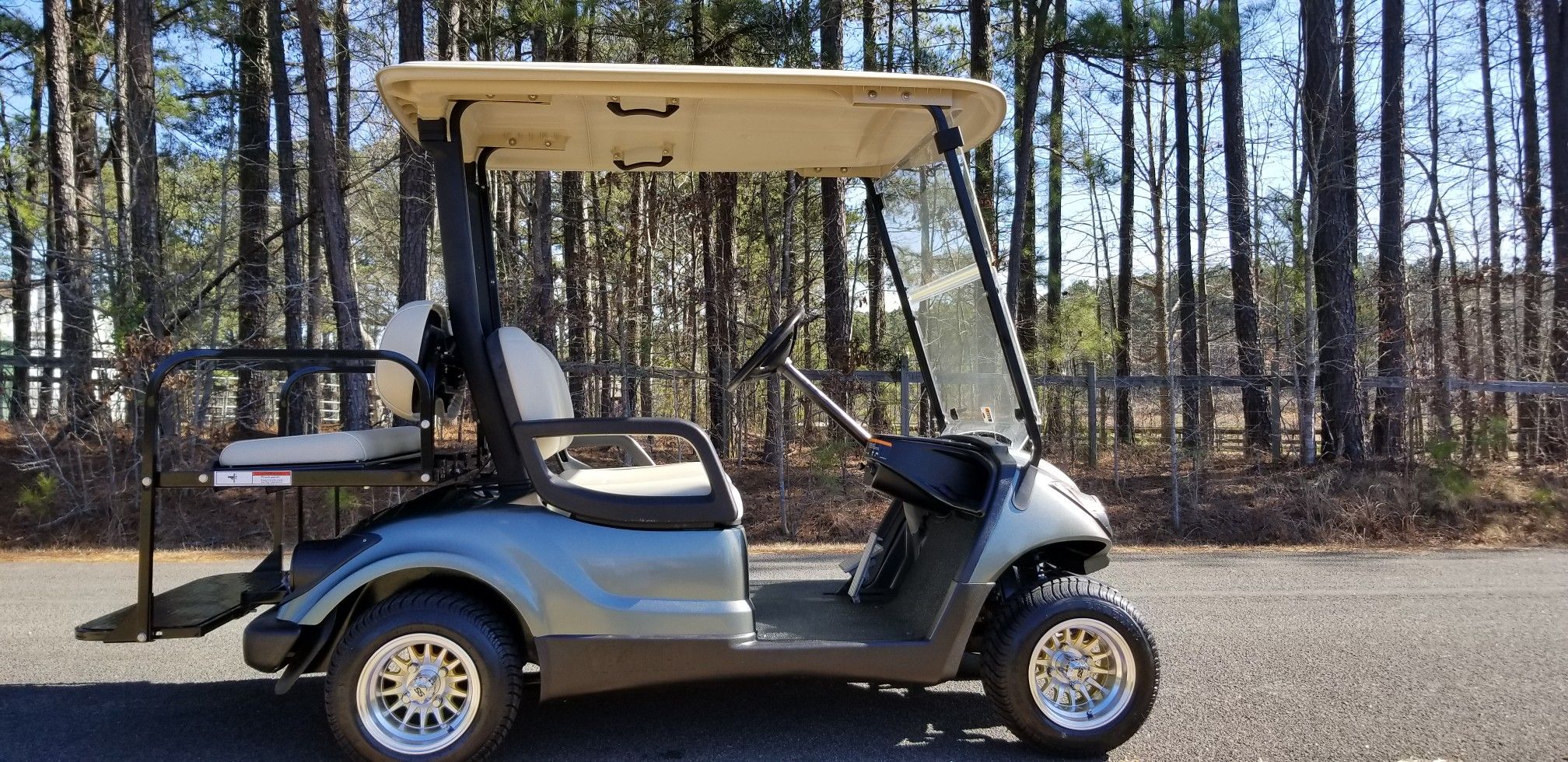 Yamaha Golf Cart. Just Refurbished