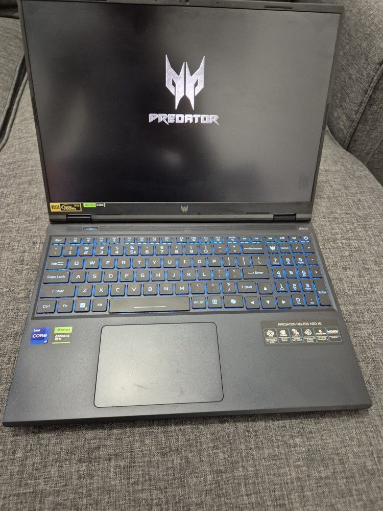 Acer Predator Neo Helios 16
