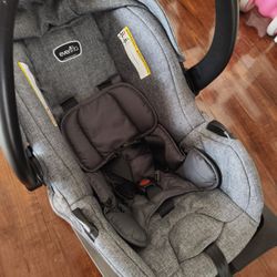 Evenflo LiteMax infant car seat in grey.
