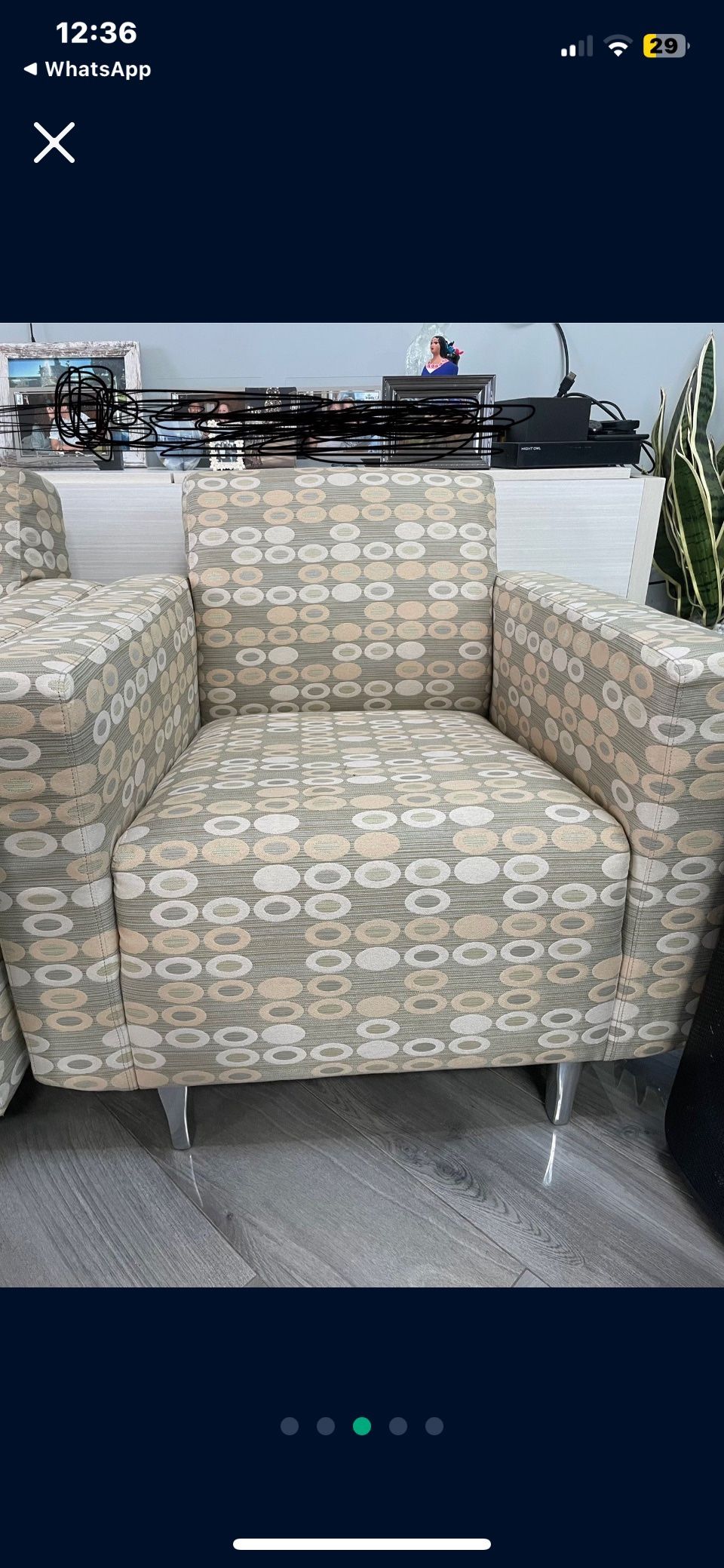 Accent Chair 