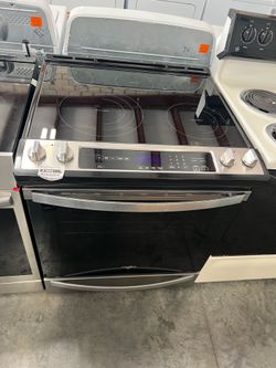Whirlpool range