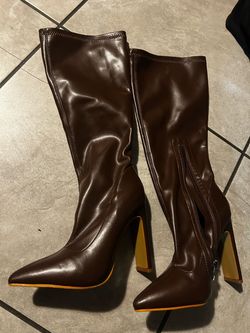 Brown Knee-High Heeled Boots