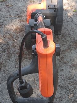 Electric edger
