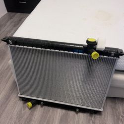 Brand New radiator For GM