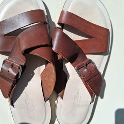 real leather flip-flops Size11