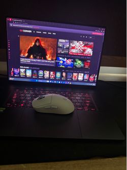 ULTRA i9 RTX4080 Gaming Laptop 244HZ