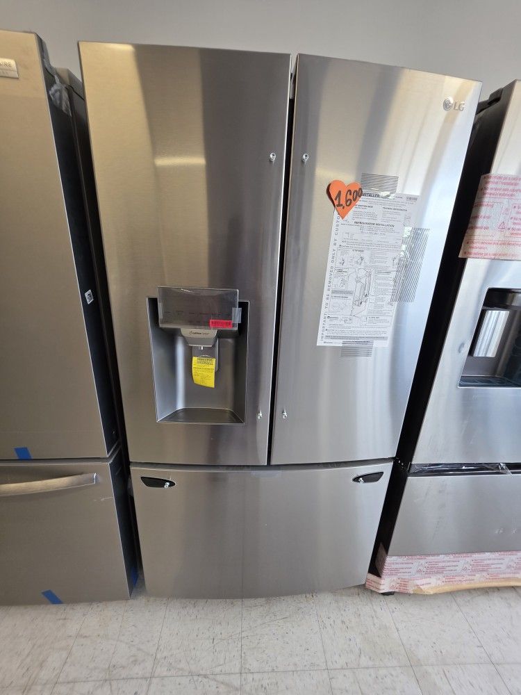 Lg Stainless Steel French Door Refrigerator New Open Box 6Month's Warranty