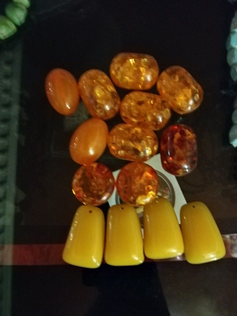 Vintage Amber Bead ? Pendant Bead Lot