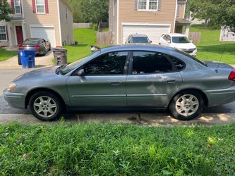 2006 Ford Taurus