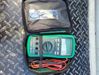Greenlee Digital Multimeter