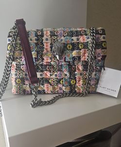 NEW Kurt Geiger small purse (with tag)