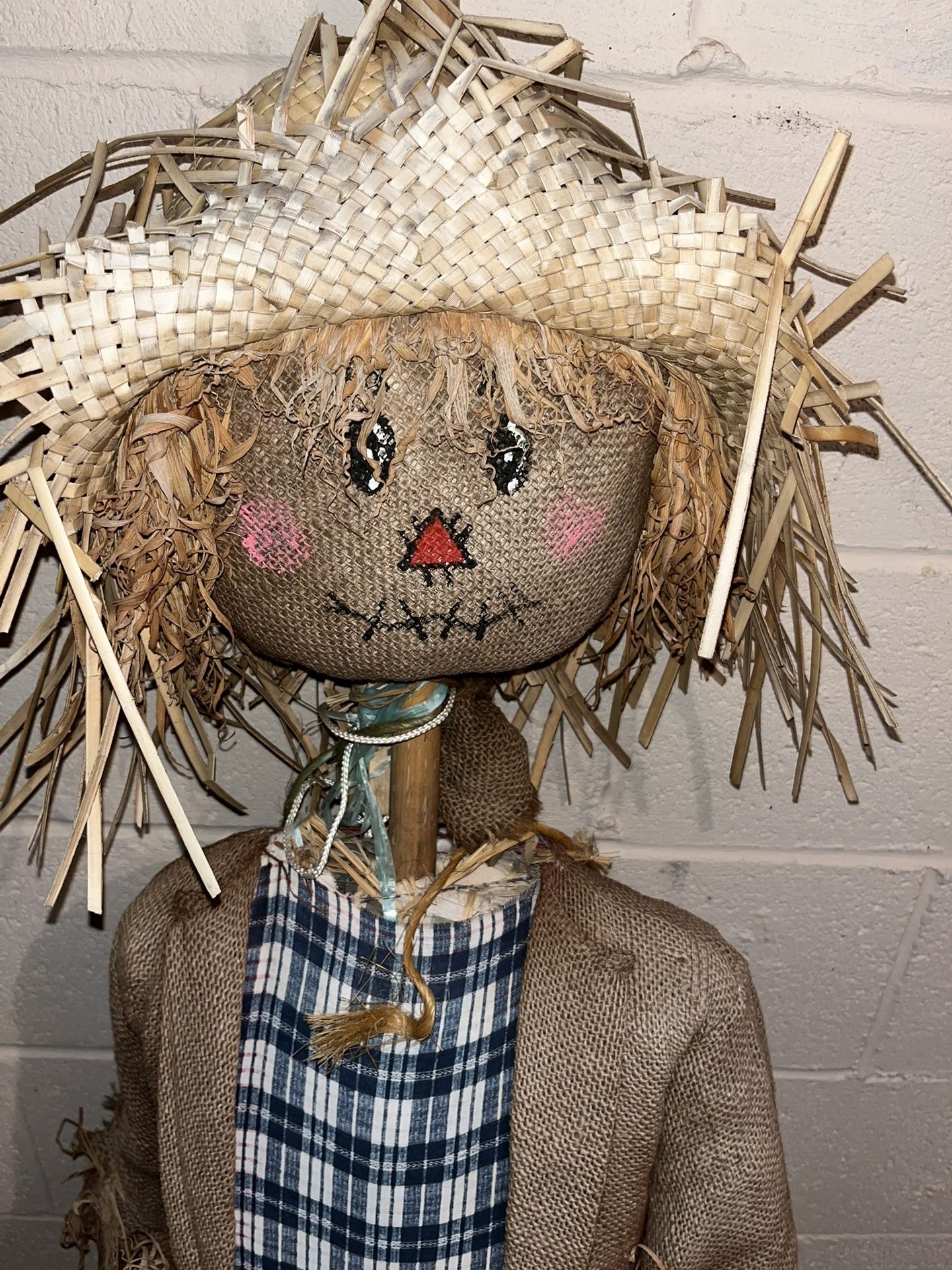 Halloween / Scarecrow Decoration - 4foot tall for indoor or outdoor