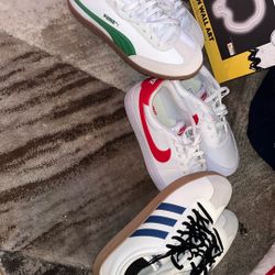 Men and women’s shoes $25