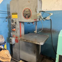 DOALL VERTICAL BANDSAW-20”