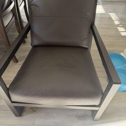 Leather lounge chair 
