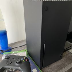 Xbox Series X And 2 Games