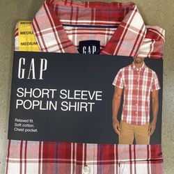 NWT Gap Men’s Shirt Size M