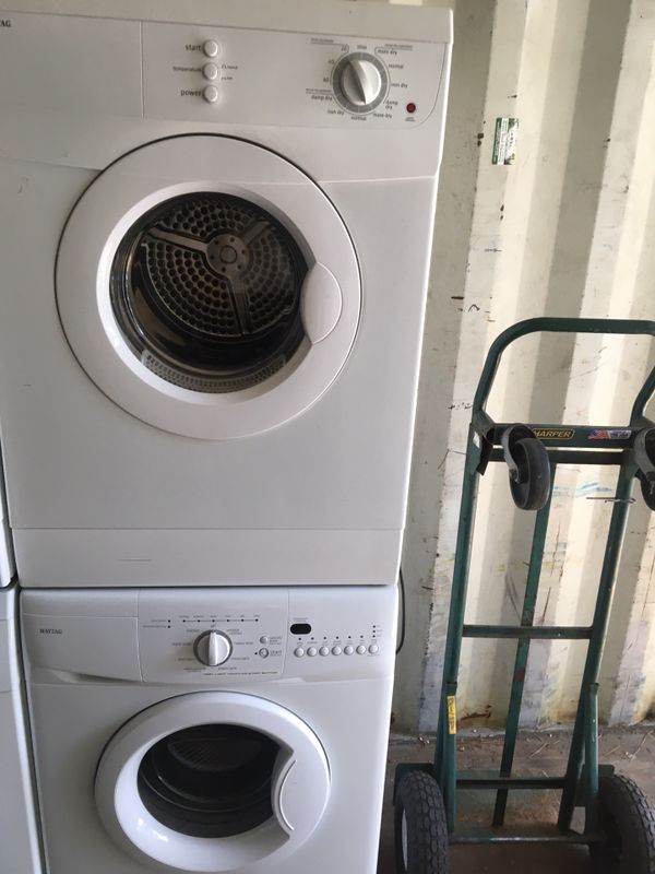 MAYTAG STACKABLE COMBO WASHER DRYER 24" WIDE WORKS AND LOOKS PERFECT 30