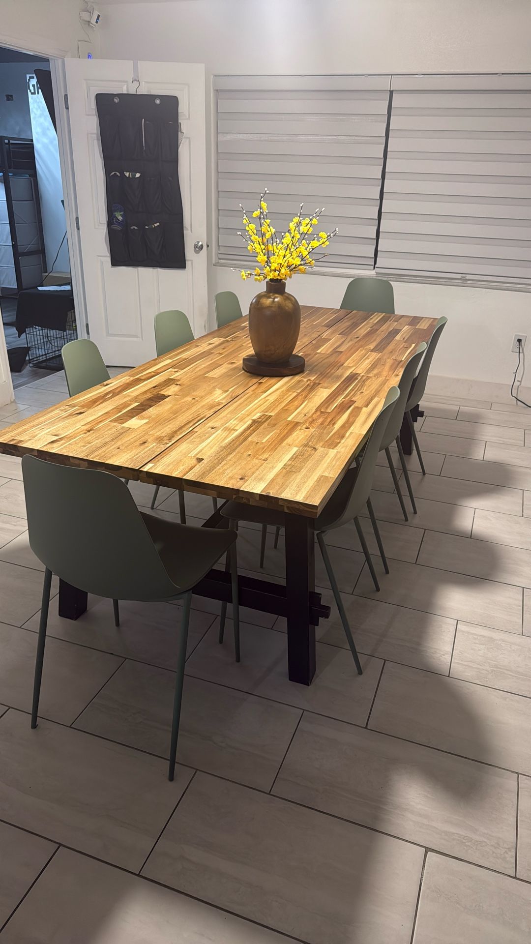   Dining Table for Sale – IKEA – Excellent Condition!