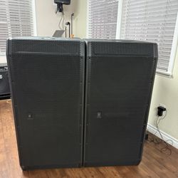 2 Jbl SR X828 Dual 18  2000 W  De Powered Sudwoofer
