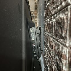 75 Inch Smart Tv + Wall Mount + Sound 