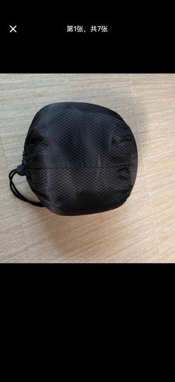 Travel Pillow uses Memory Foam to Support Neck Comfort