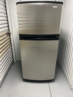 Whirlpool Top Freezer Refrigerator