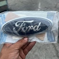 Ford Emblem