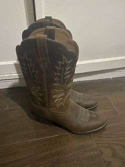 Cow girl boots Size:7