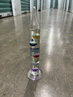 Galileo Thermometer 