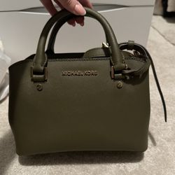 Trendy Moss Green Michael Kors Purse 