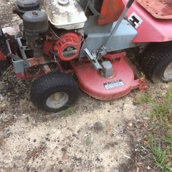 Ferguson Lawn Mower/ Podadora Ferguson 