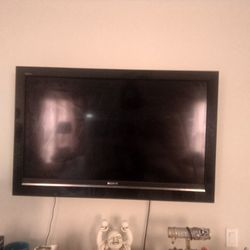 Sony TV 46.   No Stand 