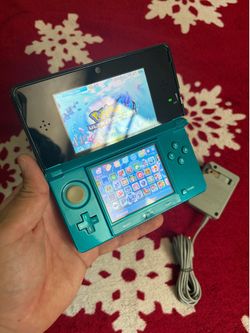 Aqua Blue Nintendo 3DS