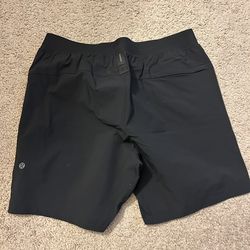 Lululemon Licensed to Train Linerless 7” Shorts (3 Count)