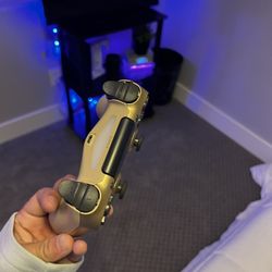 GOLD PS4 controller 